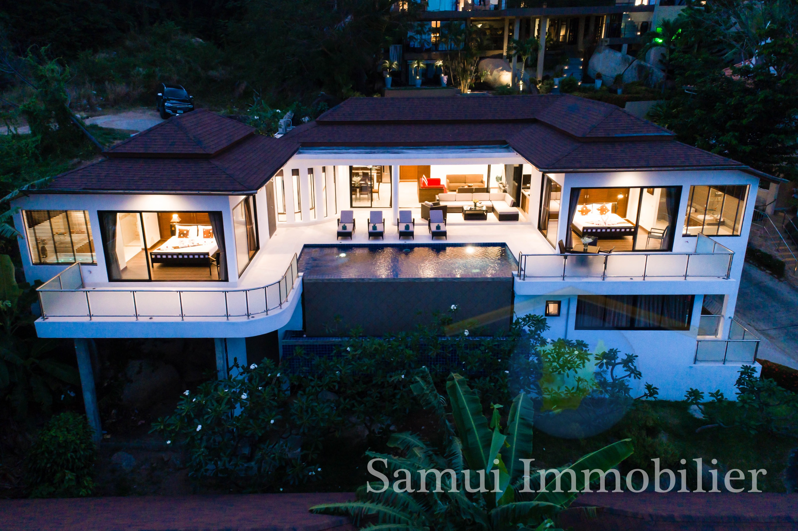 Villa for sale - 4 bedrooms - sea view - Lamai
